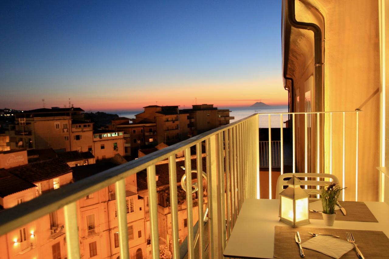 Townhouse Tropea Bed & Breakfast エクステリア 写真